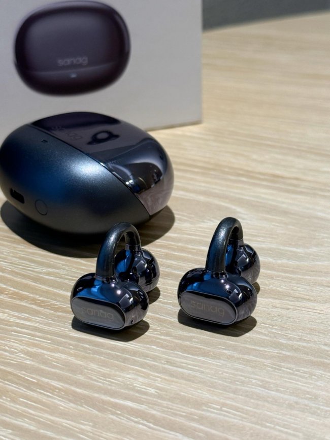 塞那蓝牙耳机:个人 AI 生态用户实测,全场景智能体验升级 塞那蓝牙耳机:个人 AI 生态用户实测,全场景智能体验升级