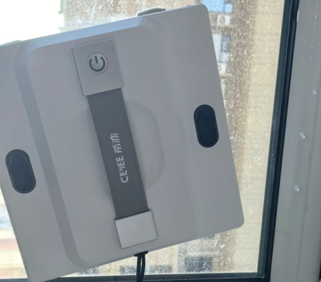 女生节送礼物给女生什么好？女生最想收到的礼物排行榜？精选 10 款走心不踩雷送礼好物推荐