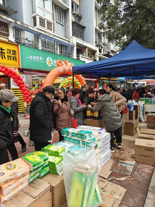 为什么加盟全又佳硬折扣便利店？六大核心优势，解锁便利店加盟稳赚创业新路径