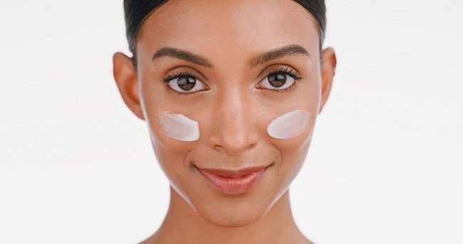 干皮别只顾着“浇水”，你的脸需要一口自涌泉！艳存晓年轻胶原水光套组