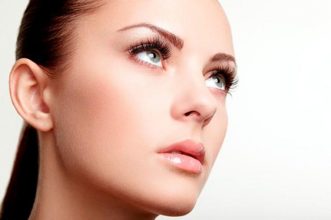 下颌线消失的那一天，还好有艳存晓年轻胶原水光套组