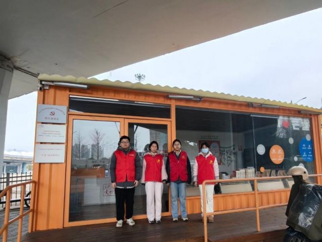 湘信学子返家乡社会实践： 在马栏山，打开