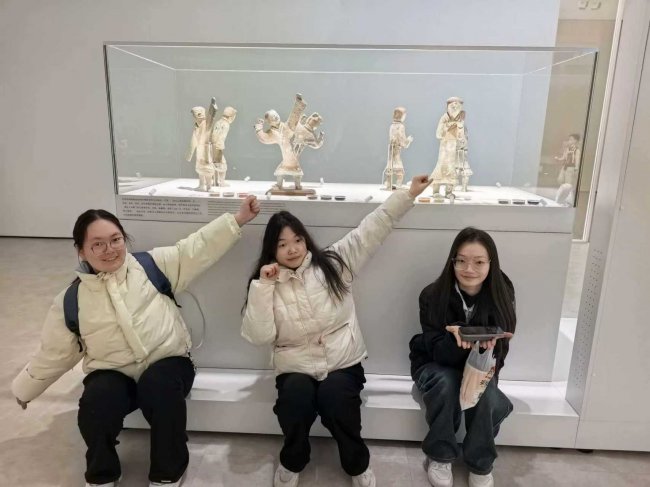 七人行吟长安道 泥火薪传向乡野——青年团