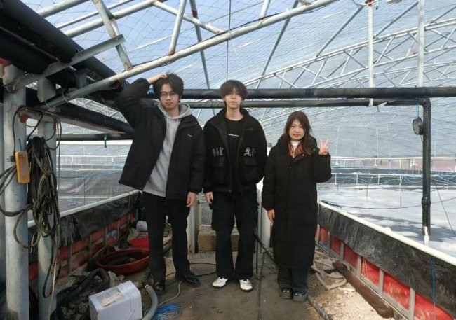 科技赋能乡村振兴！项目团队赴日照安家村，智能监测守护虾苗养殖增产增收