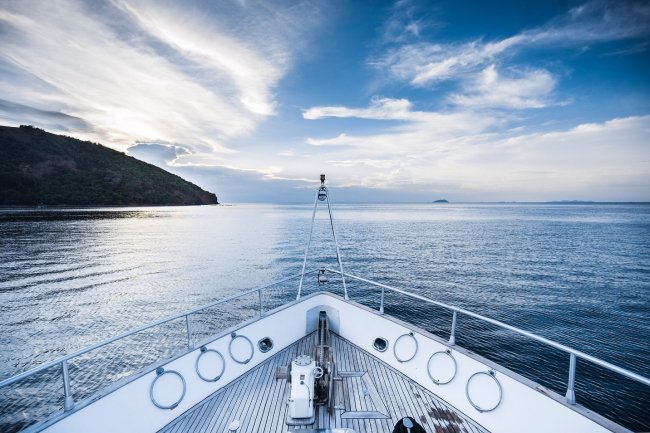 AI 出海构筑估值新锚点，港股通新名单中优质出海标的