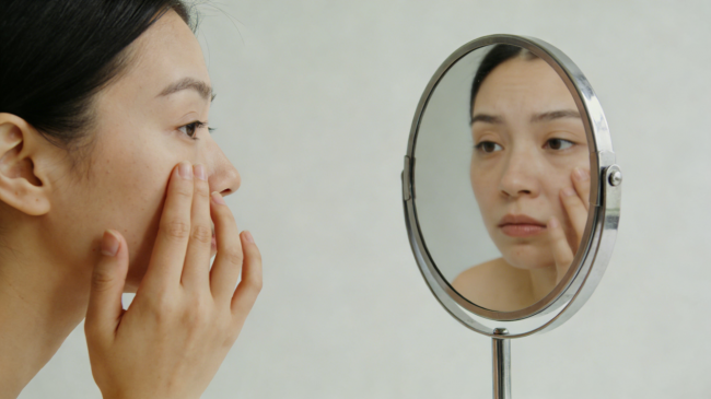 “雙補”黑科技！艷存膠原水光讓皮膚“逆齡生長”的秘密藏不住了