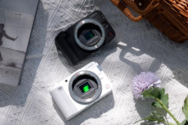 2026年vlog相机怎么选？佳能R50V的高帧率与便携性给出答案