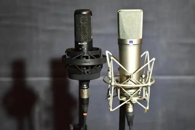 2026无线领夹麦实测大盘点：大疆/西圣/猛玛等热门款真实性能揭秘！哪个品牌音质最能打？附上值得入手TOP8推荐