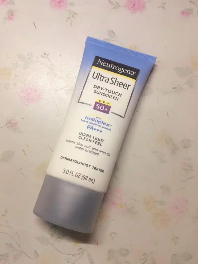 防晒霜哪个牌子好?测评:2026口碑最好十大防晒霜!想要美白从防晒开始 防晒霜哪个牌子好?测评:2026口碑最好十大防晒霜!想要美白从防晒开始