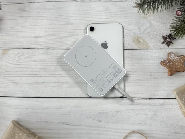 2026年充电宝哪个牌子好？市面上最火爆三大充电宝西圣、倍思、小米充电宝测评对比，拒绝云评测！