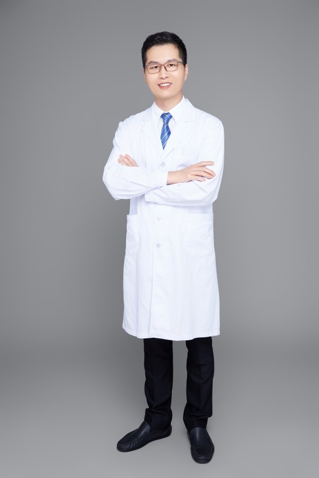 想做妈生眼先看这场会 AOS灵动美瞳术成培训会最大亮点