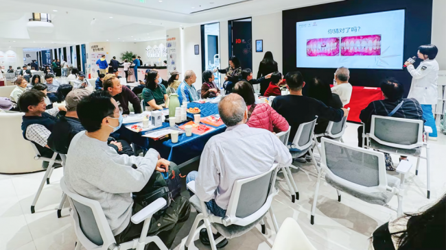 麦芽口腔举办非遗拓印文化雅集 数百位种牙顾客相聚深港种牙节