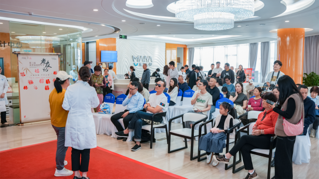麦芽口腔举办非遗拓印文化雅集 数百位种牙顾客相聚深港种牙节