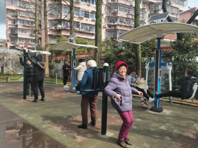 深入八闽摸实情 精准把脉助养老