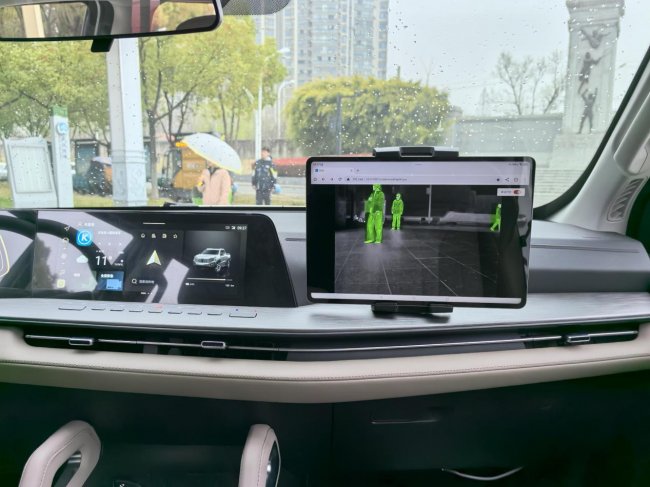 无人机+红外感知赋能程力专用车，开启“空天地一体化”作业新时代