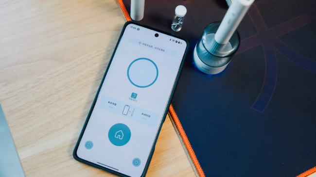 可视挖耳勺好用吗？西圣VS蜂鸟可视挖耳勺，掏耳工具不翻车实测！