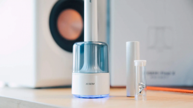 可视挖耳勺好用吗？西圣VS蜂鸟可视挖耳勺，掏耳工具不翻车实测！