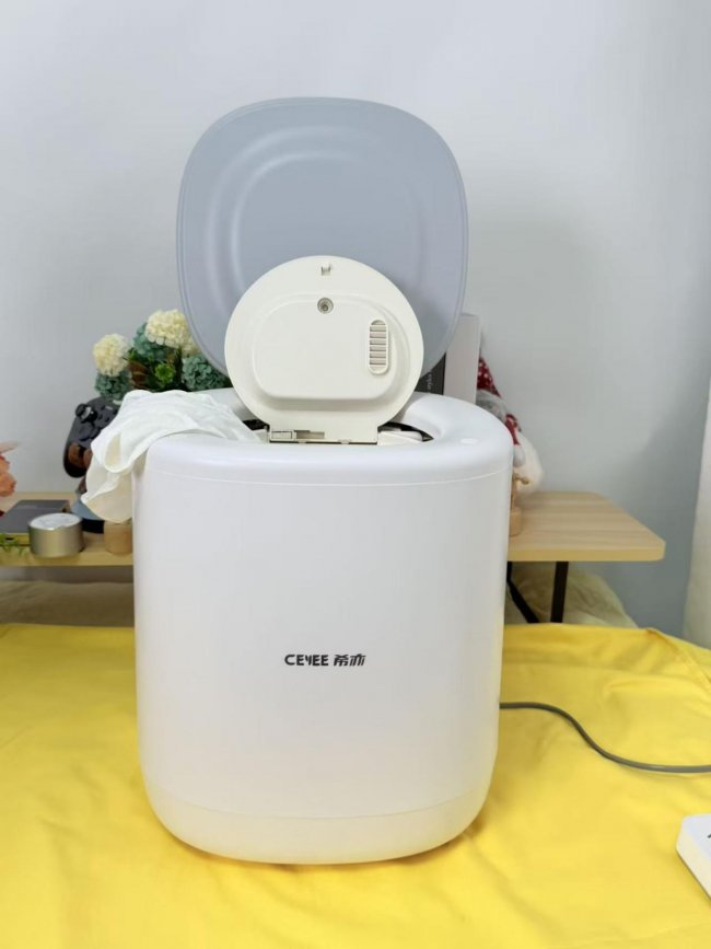 迷你型全自动洗衣机好不好用？闭眼冲的10款迷你型全自动洗衣机！小熊、希亦、海尔等知名品牌记得看！
