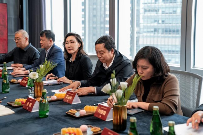 敦煌市政协及文旅代表团到访上海 聚焦“叙·敦煌”沉浸式项目开展深度交流研讨