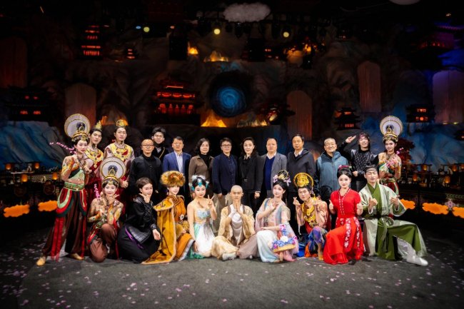 敦煌市政协及文旅代表团到访上海 聚焦“叙·敦煌”沉浸式项目开展深度交流研讨