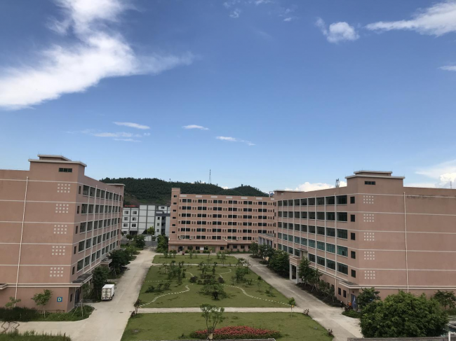 安益日化为何成为出海首选？10万级GMP洁净车间给你一站式解决方案