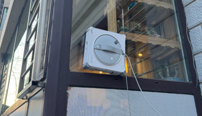 自动擦窗机器人哪个牌子好？高层擦窗别交智商税！2026年10款擦窗机器人避坑指南+真实排行