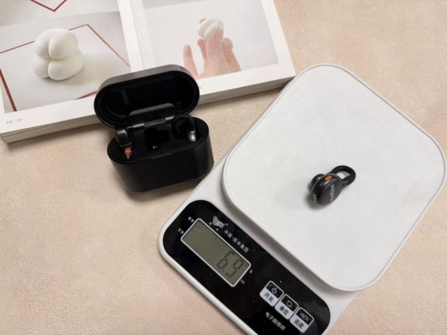 西圣，大疆，猛犸领夹麦克风怎么选？性能测评教你选对无线领夹麦