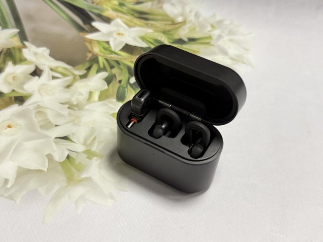 西圣，大疆，猛犸领夹麦克风怎么选？性能测评教你选对无线领夹麦