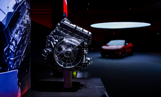 浩思动力赋能莲花For Me全球上市 助力高性能电混跑车发布第3张-51汽车 浩思动力赋能莲花For Me全球上市 助力高性能电混跑车发布第3张