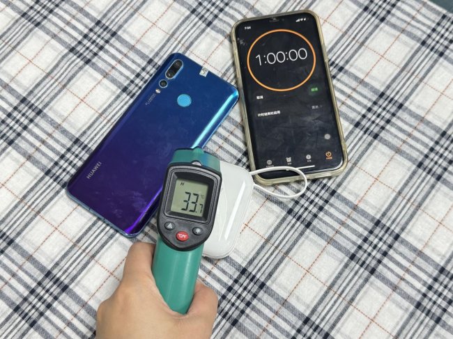 充电宝哪个牌子好？西圣、小米、华为三款耐用质量好充电宝多维度实测对比