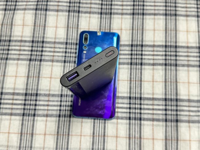 充电宝哪个牌子好？西圣、小米、华为三款耐用质量好充电宝多维度实测对比