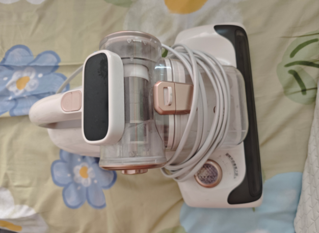 除螨仪哪个牌子好用?买有线还是无线的好用呢？友望除螨仪是智商税吗？除螨仪推荐性价比高榜单前十名，宝妈必看！