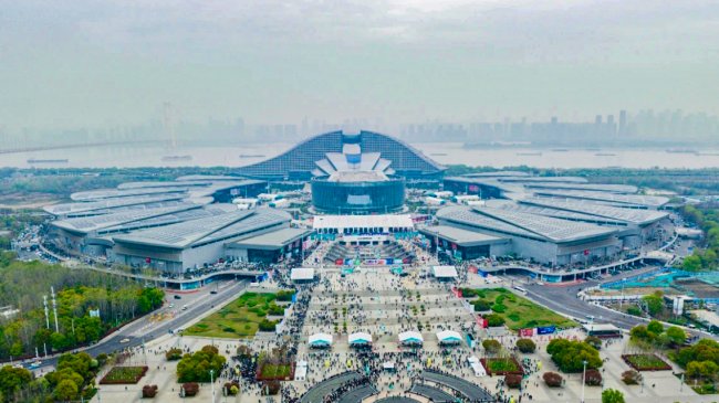 米达屋荣登26年度【好吃不贵 食材G20年度榜】，领航速冻米制品新赛道