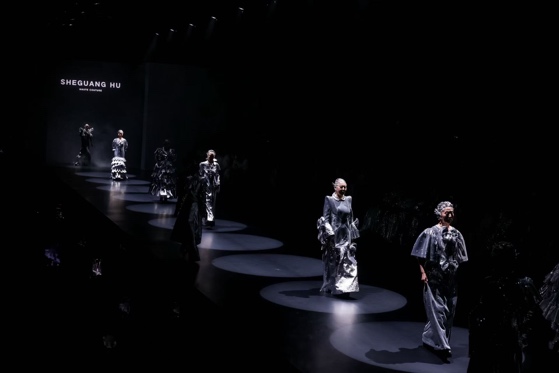 2026秋冬上海时装周GLAM圆满闭幕