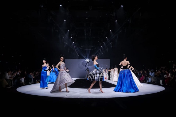 2026秋冬上海时装周GLAM圆满闭幕