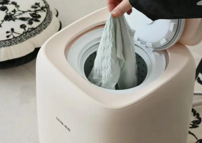 迷你洗衣机怎么接水管？石头/小熊/希亦等十款护衣好的迷你洗衣机大分享，新手小白记得看！