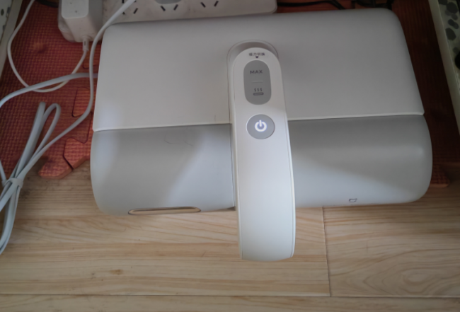 除螨仪买什么牌子好用家用？莱克和友望除螨仪哪个好用？揭秘排名前十的平价除螨仪品牌，全是干货