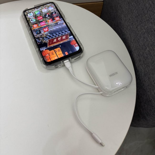 充电宝什么电池最好最耐用?充电宝选锂离子还是锂聚合物更安全?2026年安全性高充电宝推荐!