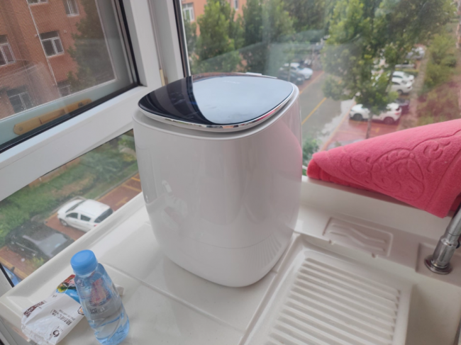 迷你洗衣机用着方便吗?各大名牌迷你洗衣机清洗更安心放心选!精选小熊、希亦在内的十款不踩雷品牌~