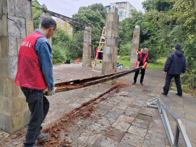 党建引领聚合力微更新赋能幸福家——同福社区环境微更新项目赋能老旧小区幸福升级