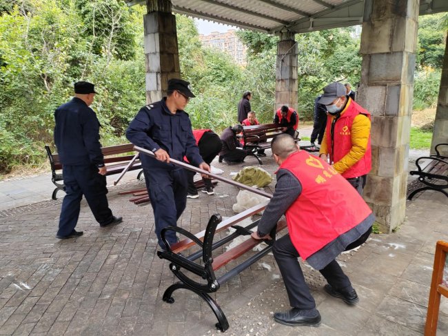 党建引领聚合力微更新赋能幸福家——同福社区环境微更新项目赋能老旧小区幸福升级