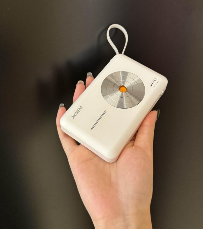 哪个品牌充电宝质量好充电快？精选10款好用的快充充电宝推荐，充电速度惊人