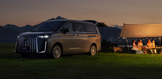 奔赴山海 锐胜M8荣膺海尔·2026青岛马拉松赛事指定用车 奔赴山海 锐胜M8荣膺海尔·2026青岛马拉松赛事指定用车