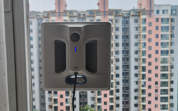 擦窗机器人值得买吗?过来人建议值得买的10款囗碑最好的擦窗机器人汇总,选对不交智商税