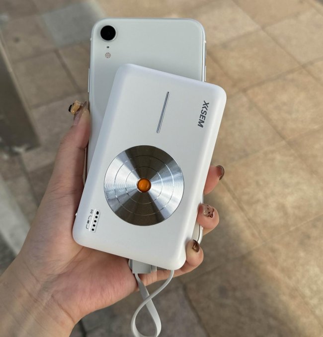 苹果用什么样的充电宝比较好？10款最适合苹果手机的充电宝推荐，告别选择困难！