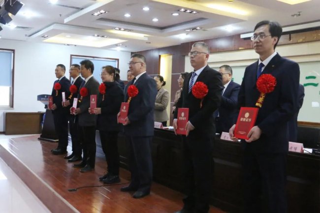 稳基固本担重任 提质强能谋远途 | 德州市第二人民医院召开第四届第一次工代会、职代会