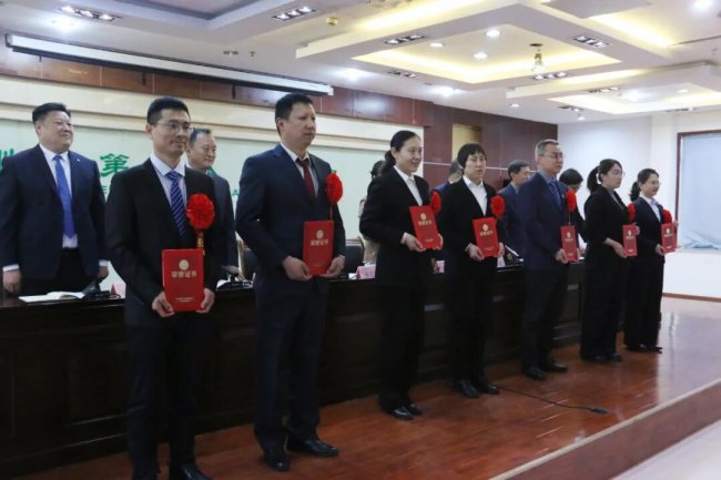 稳基固本担重任 提质强能谋远途 | 德州市第二人民医院召开第四届第一次工代会、职代会
