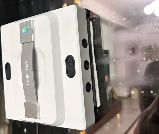 擦窗机器人值得买吗?深度测评擦窗机器人排名前十的产品,各有优势,不要都买!