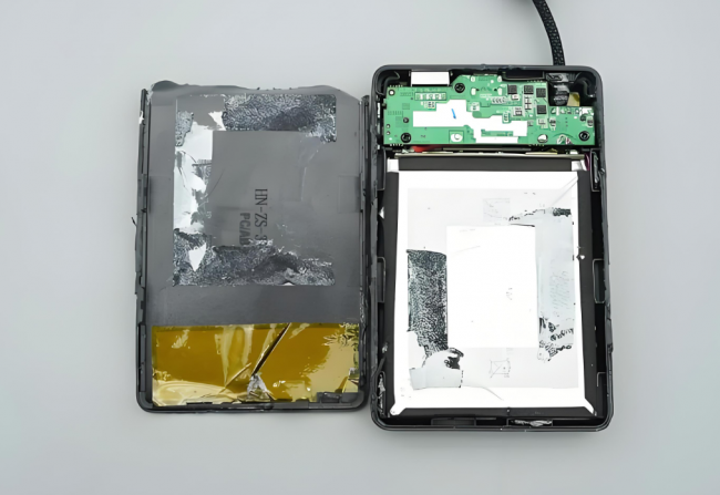 2万毫安和1万毫安充电宝哪个好？耐用充电快充电宝推荐，续航久充电快