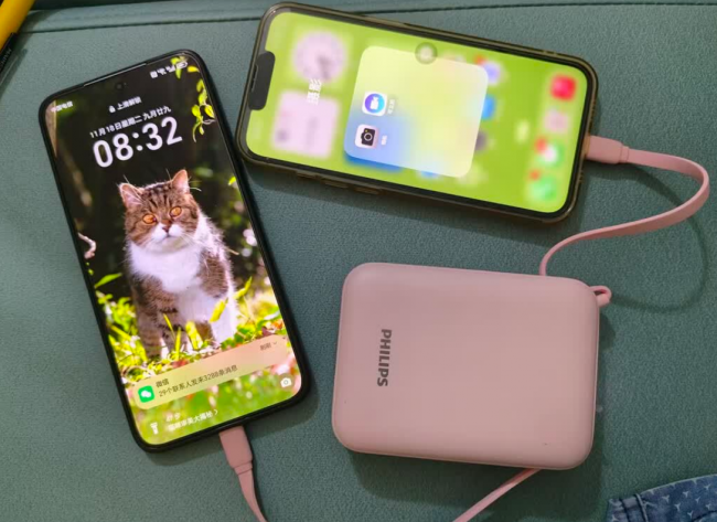 哪款充电宝好用又轻便？全维度测评十款好用便携充电宝，看完包懂！